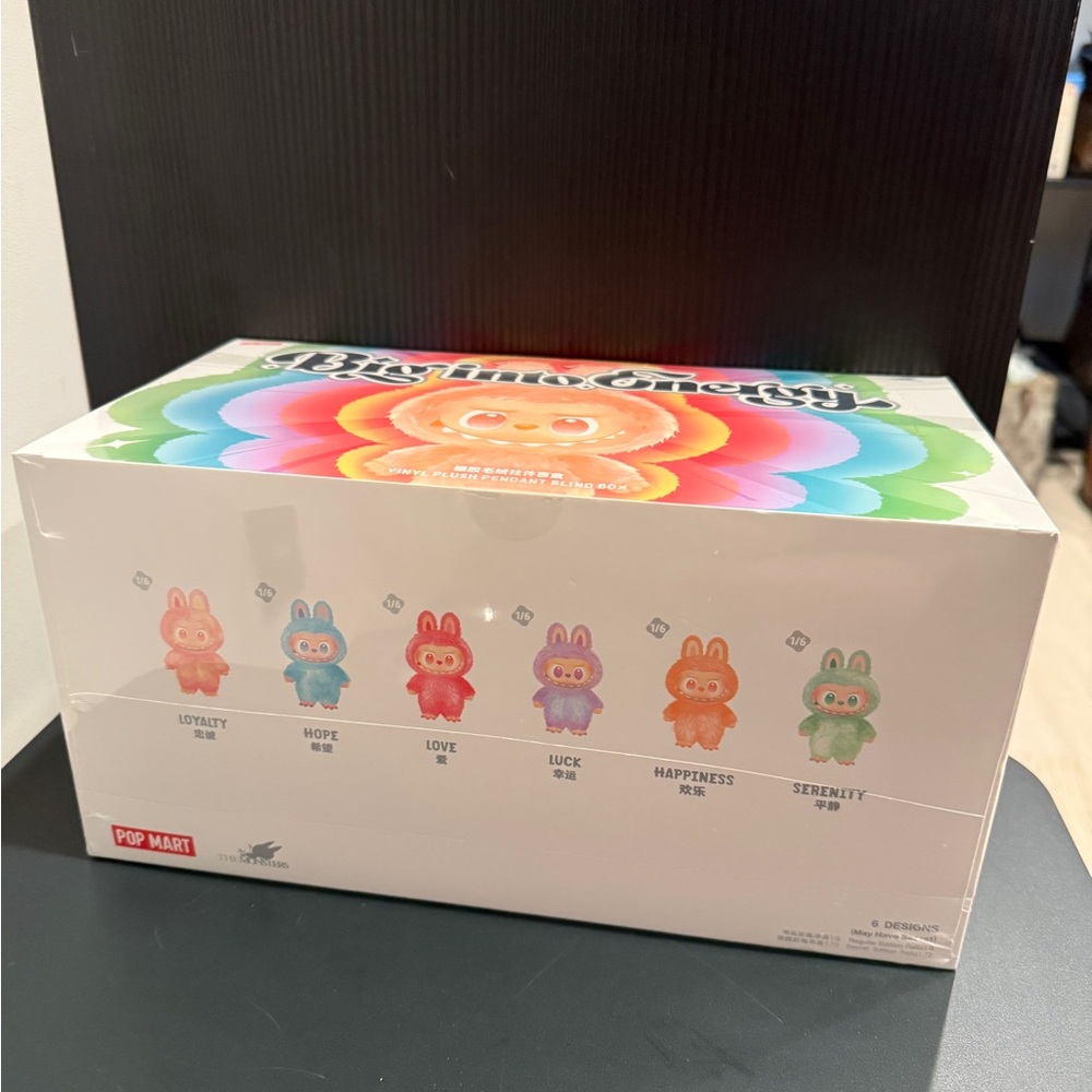 The Monsters Labubu – "Big into Energy" Vinyl Plush Blind Box (Set of 6) - Picture 2 of 3